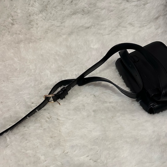 Michael Kors Beltbag - Picture 5 of 10